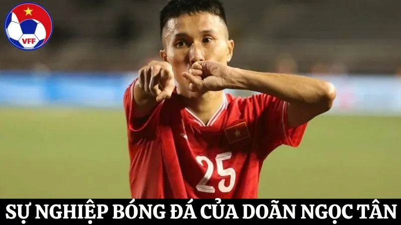 quá trình thi đấu bóng đá chuyên nghiệp của Doãn Ngọc Tân